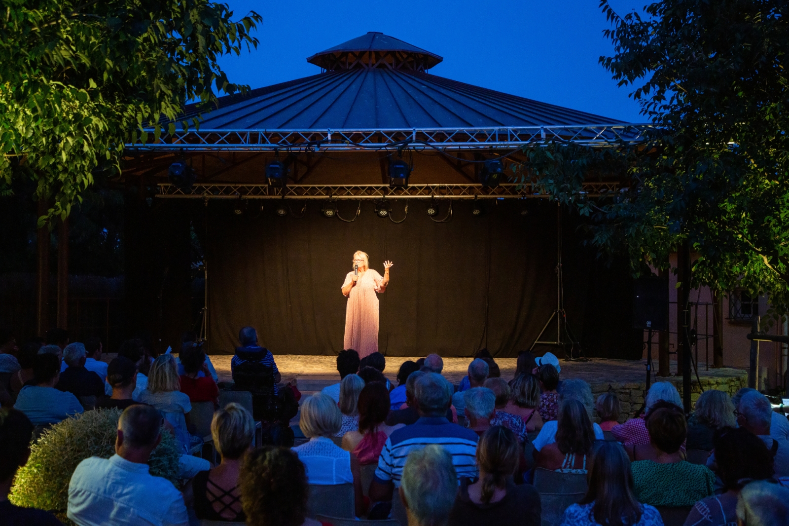 7,8,9 et 10 juillet : Festival de théâtre « Rire aux étoiles »